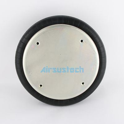 El agua de la fuente de aire llena de gas.