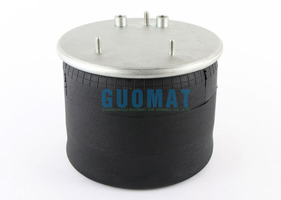 El material utilizado para la fabricación de las bolsas de aire para camiones es de aluminio.