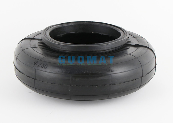 El material utilizado para la fabricación de la goma es el caucho natural GUOMAT 230116-1